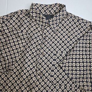 BILL BLASS Men's Large Navy Blue‎ With Geometric Design Short Sleeve Shirt  -968